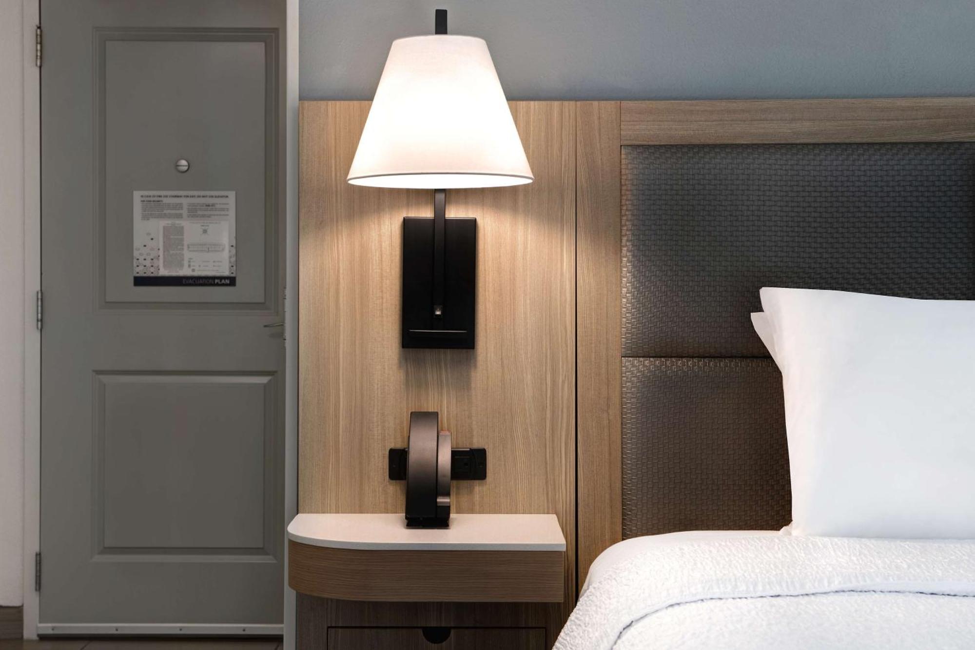 Hampton Inn Anderson/Alliance Business Park Extérieur photo